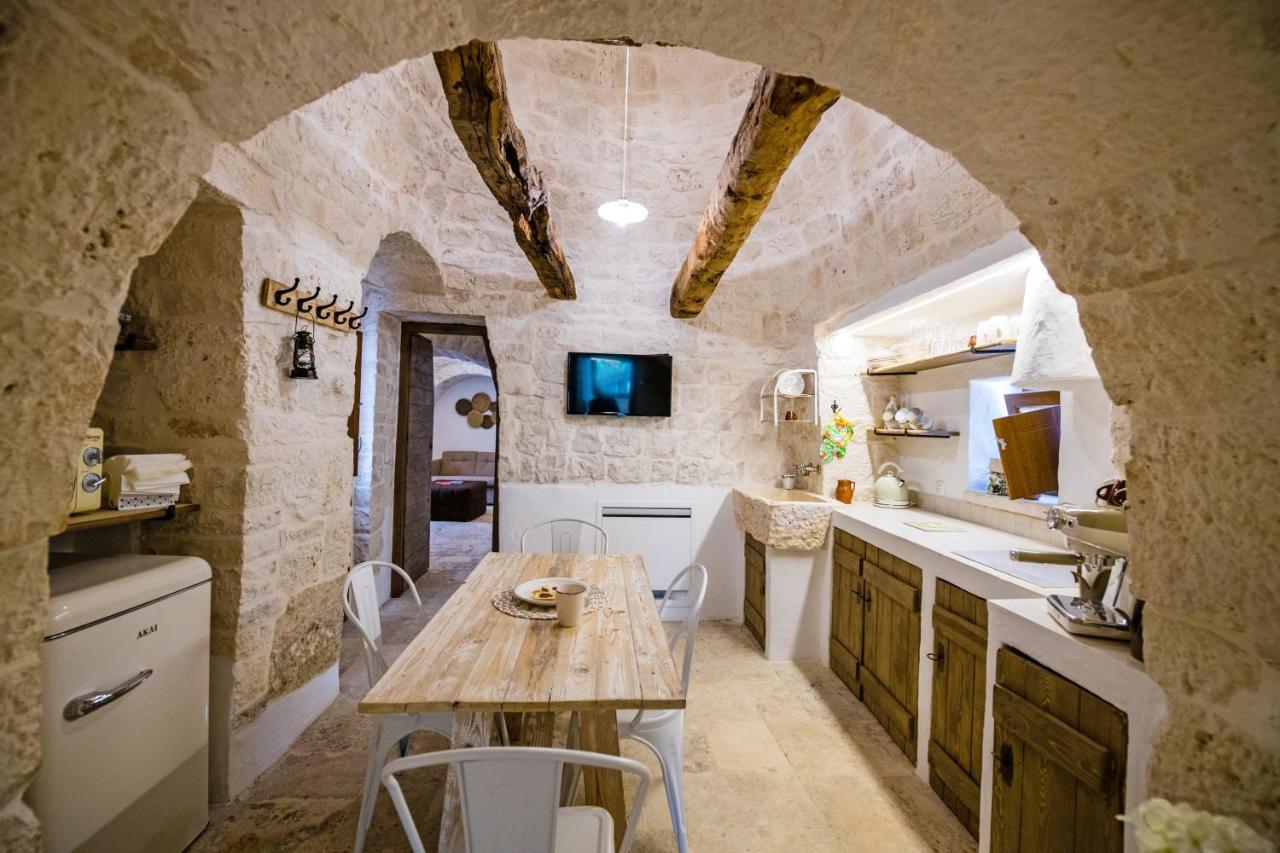 Il Trullo Della Rondinina Ferienhaus *